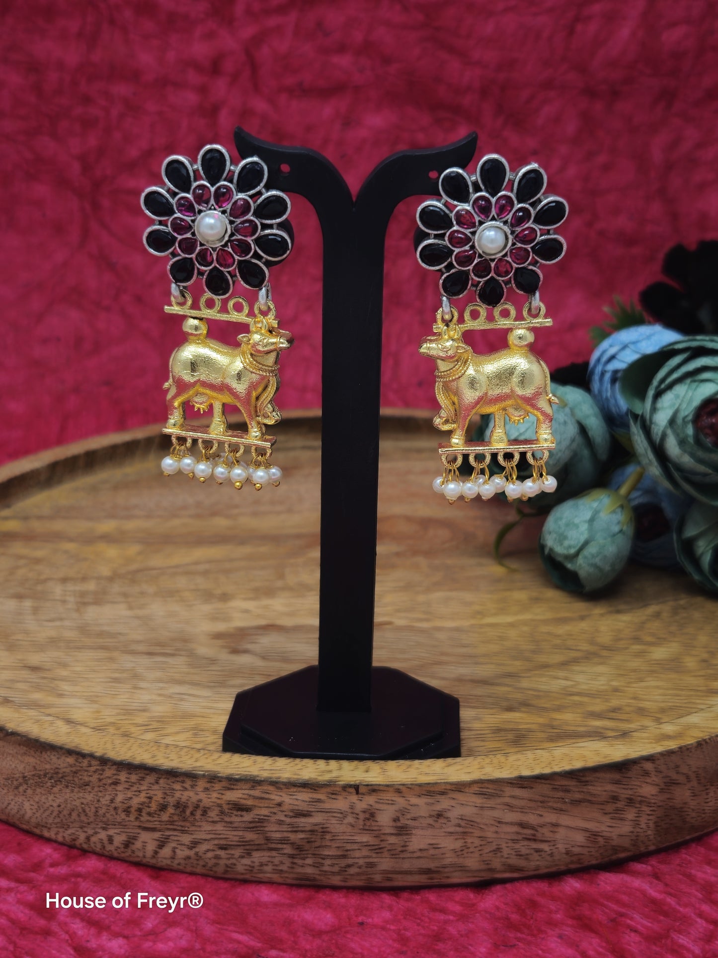 Elegant Nandi Design Gold-Plated Earrings