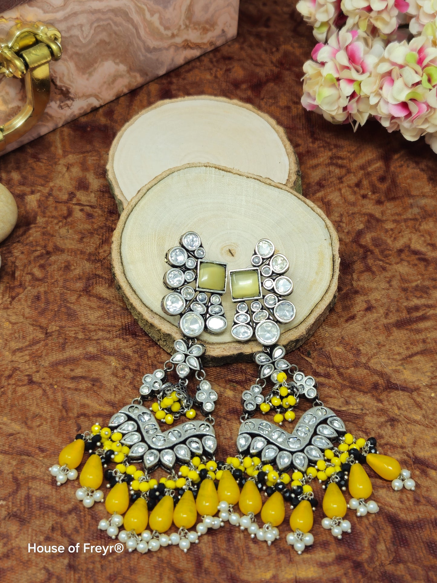 Pachi Kundan Silver Plated Dangler Earrings